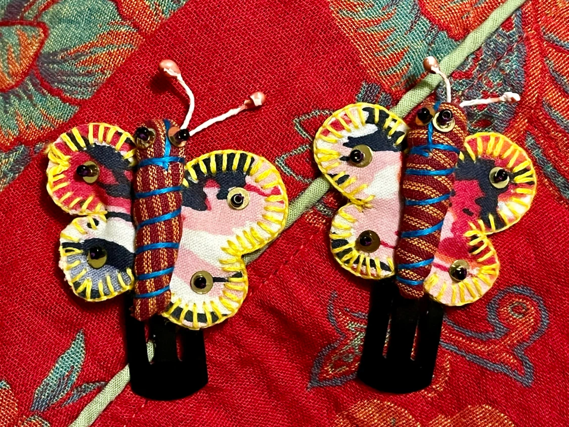 🦋 RARE Handmade Butterfly Hair Clips - photo 3