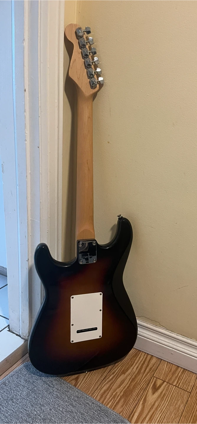 Vintage Squier Stratocaster Electric Guitar Sunburst - photo 5