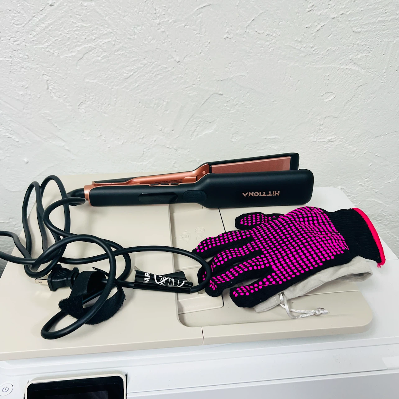HITTIONA Flat Iron Hair Straightener