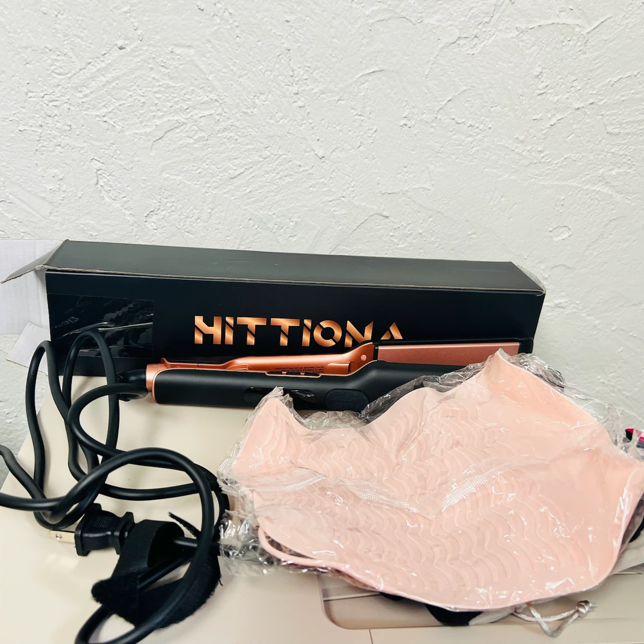 HITTIONA Flat Iron Hair Straightener - photo 2