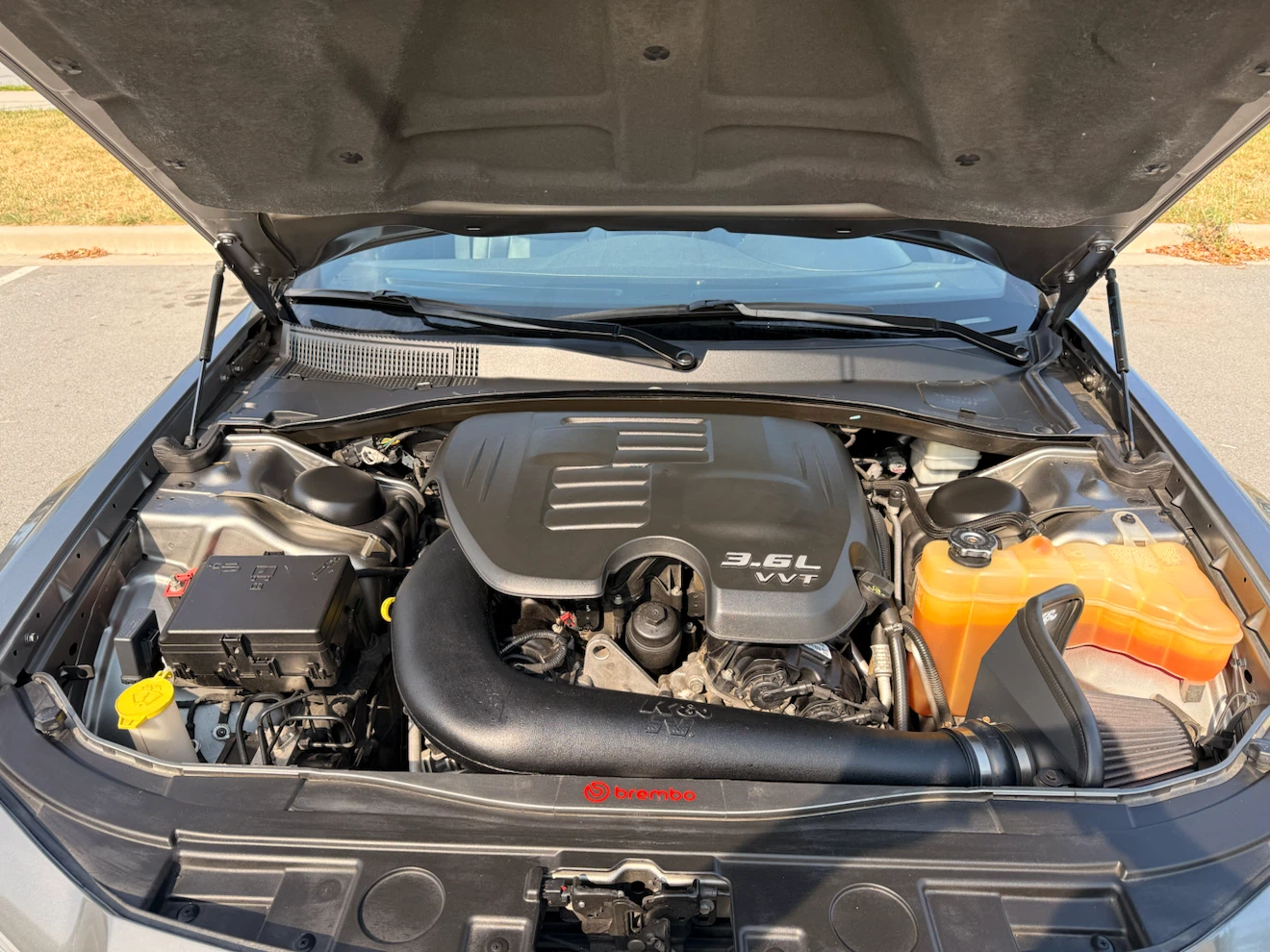 2011 Chrysler 300 - photo 5