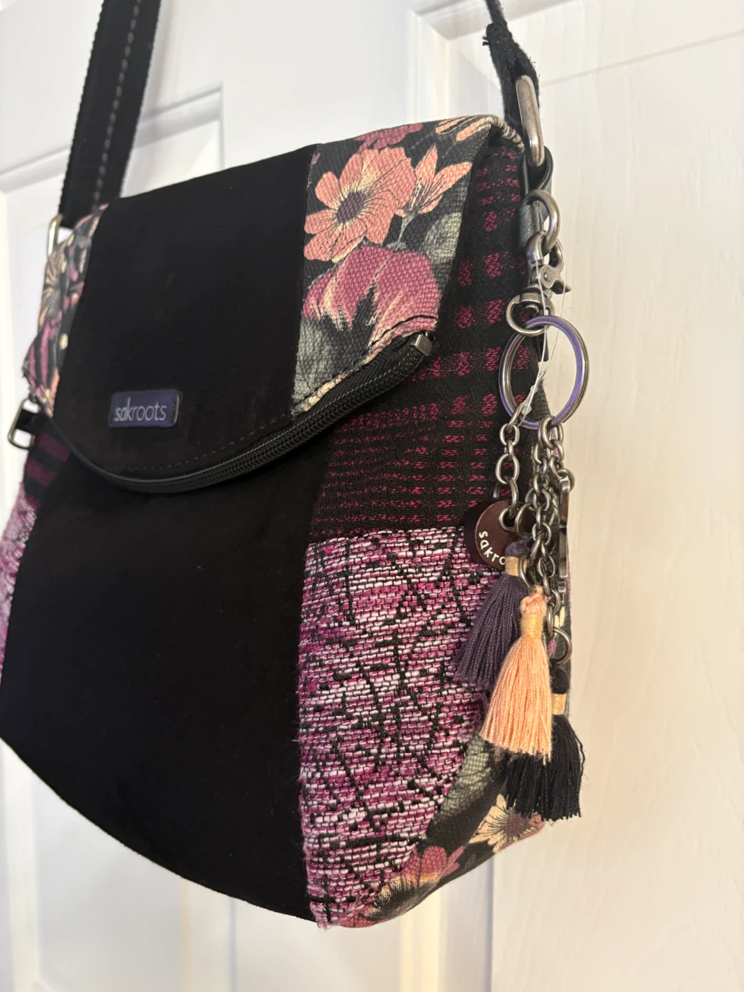 Sakroots Artist Circle Foldover Crossbody Bag - photo 4