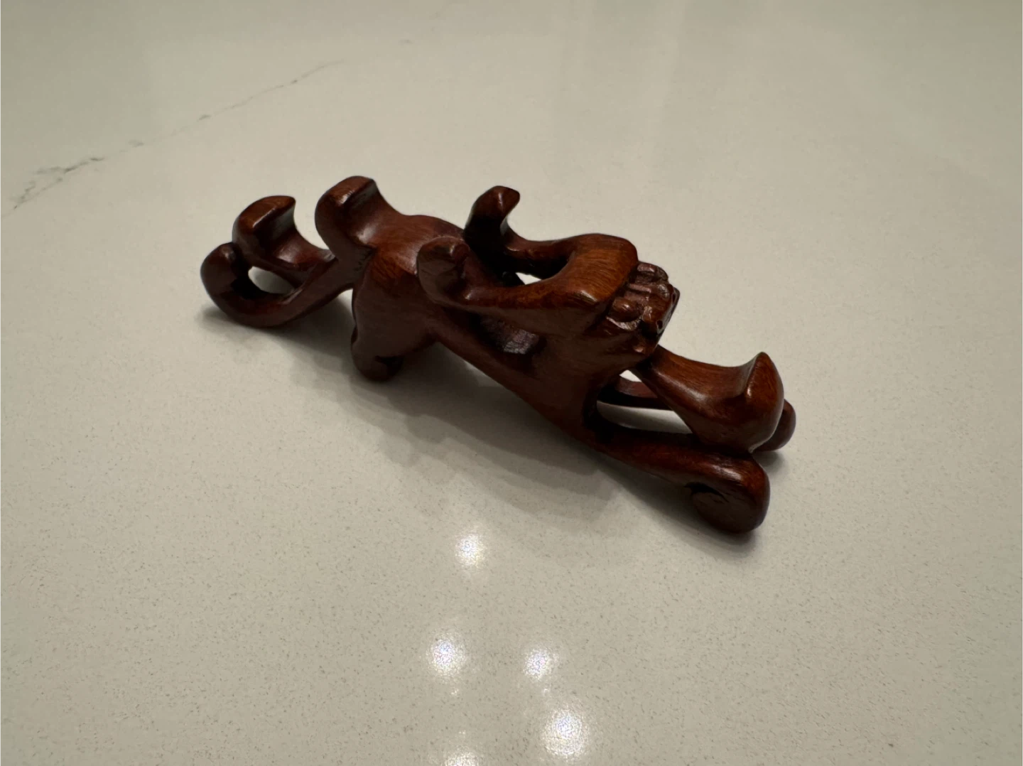 Vintage Chinese Carved Rosewood Beast Calligraphy Brush Holder - photo 4