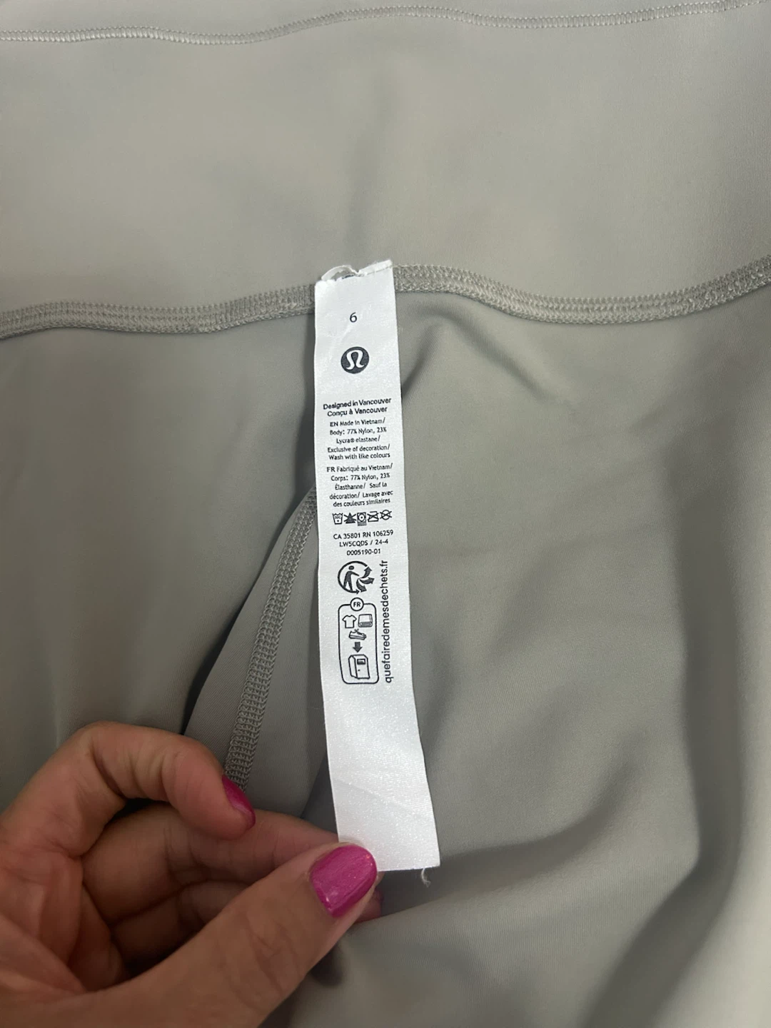 $50 EACH only—Lululemon leggings size 6 - photo 4
