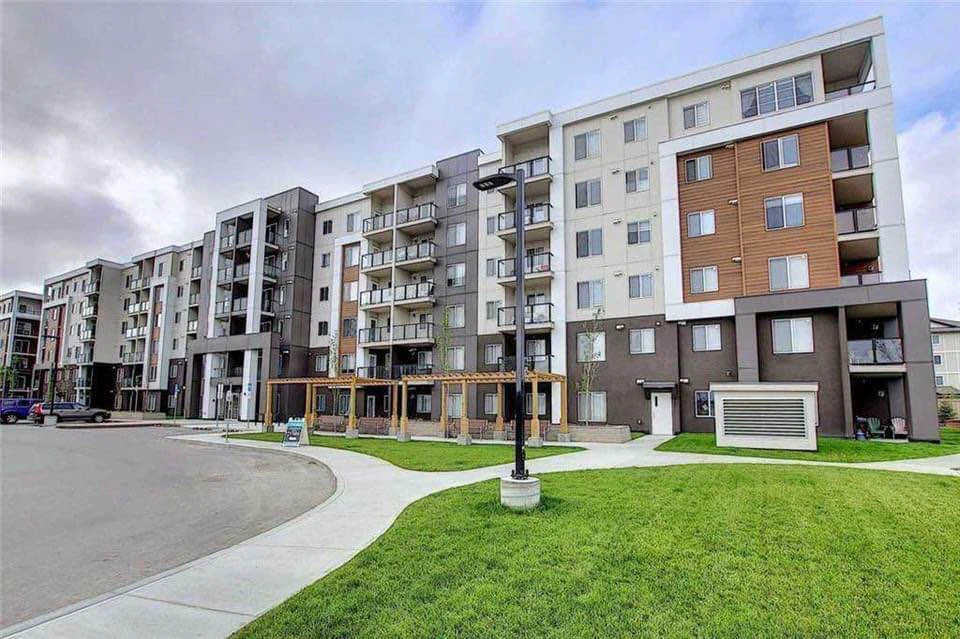 2 bedroom 2 bath condo for rent