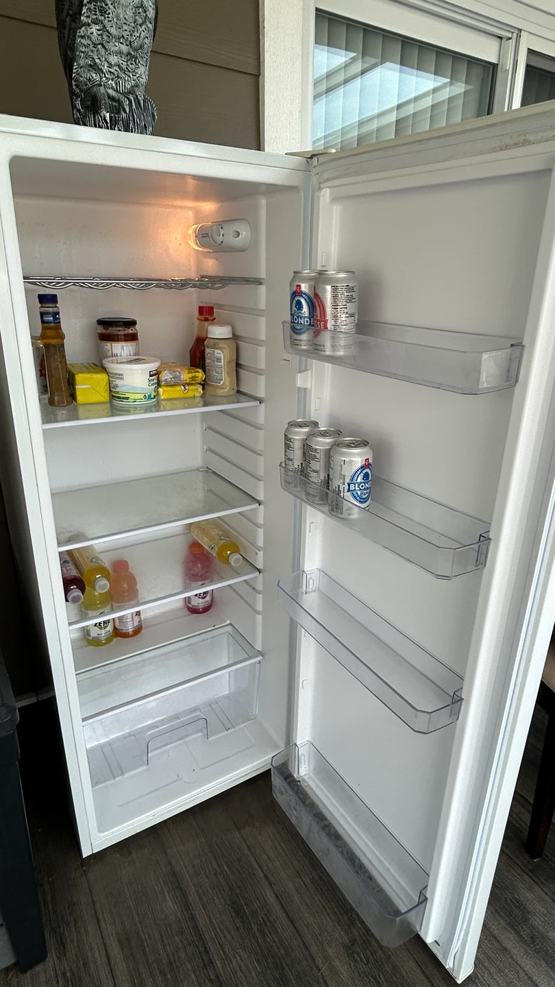 Marathon White Fridge - photo 2