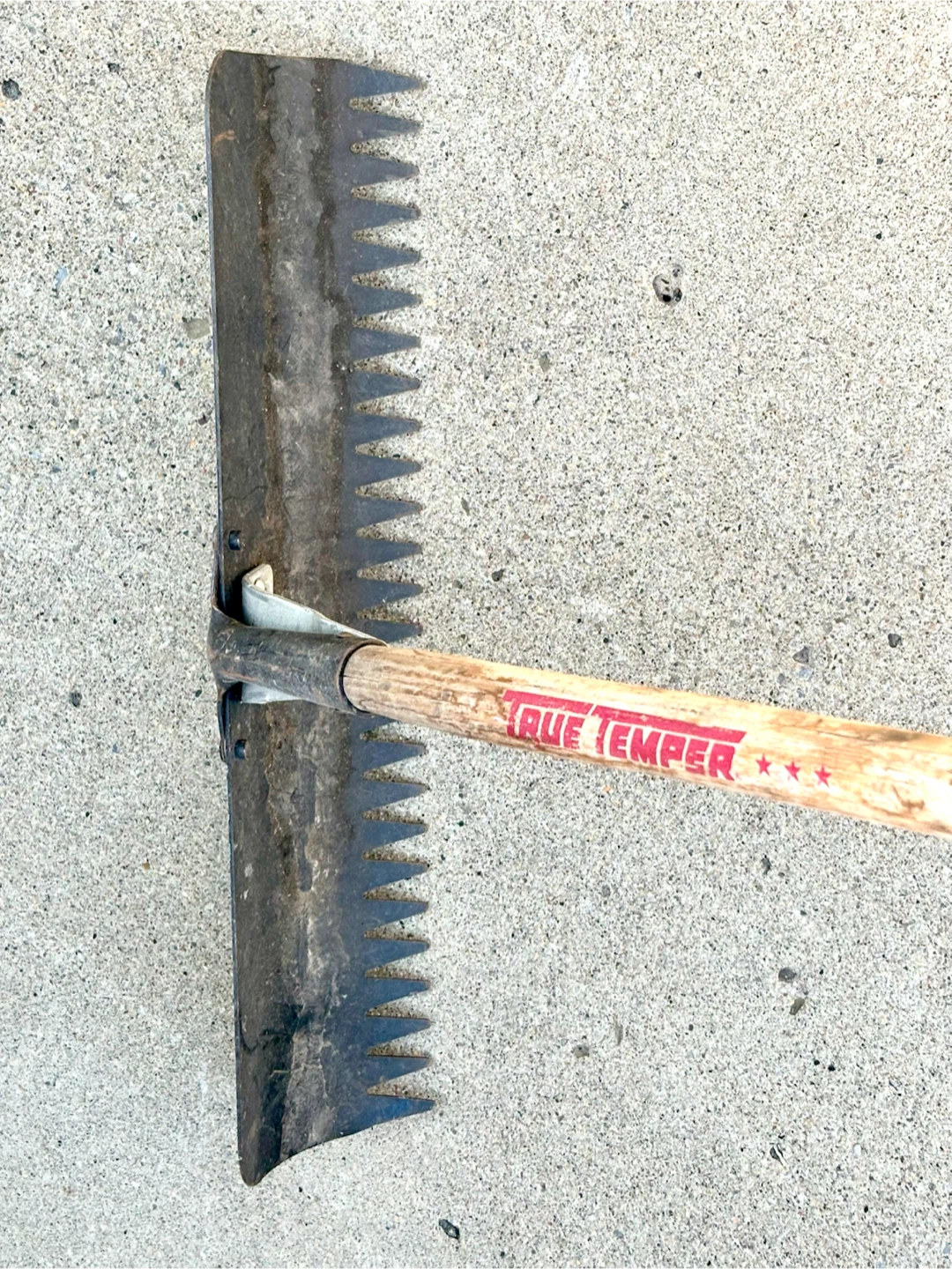 True Temper Asphalt Lute/ Concrete Rake - photo 2