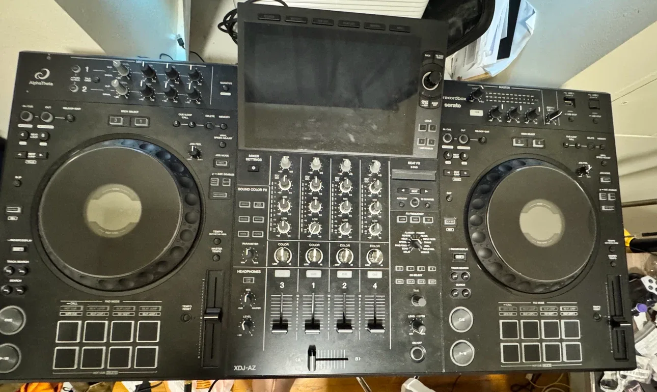 DJ XDJ-AZ All-in-One DJ System