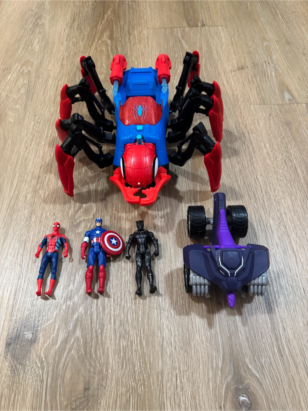 Marvel Spider-Man Captain America Black Panther with Vehicles