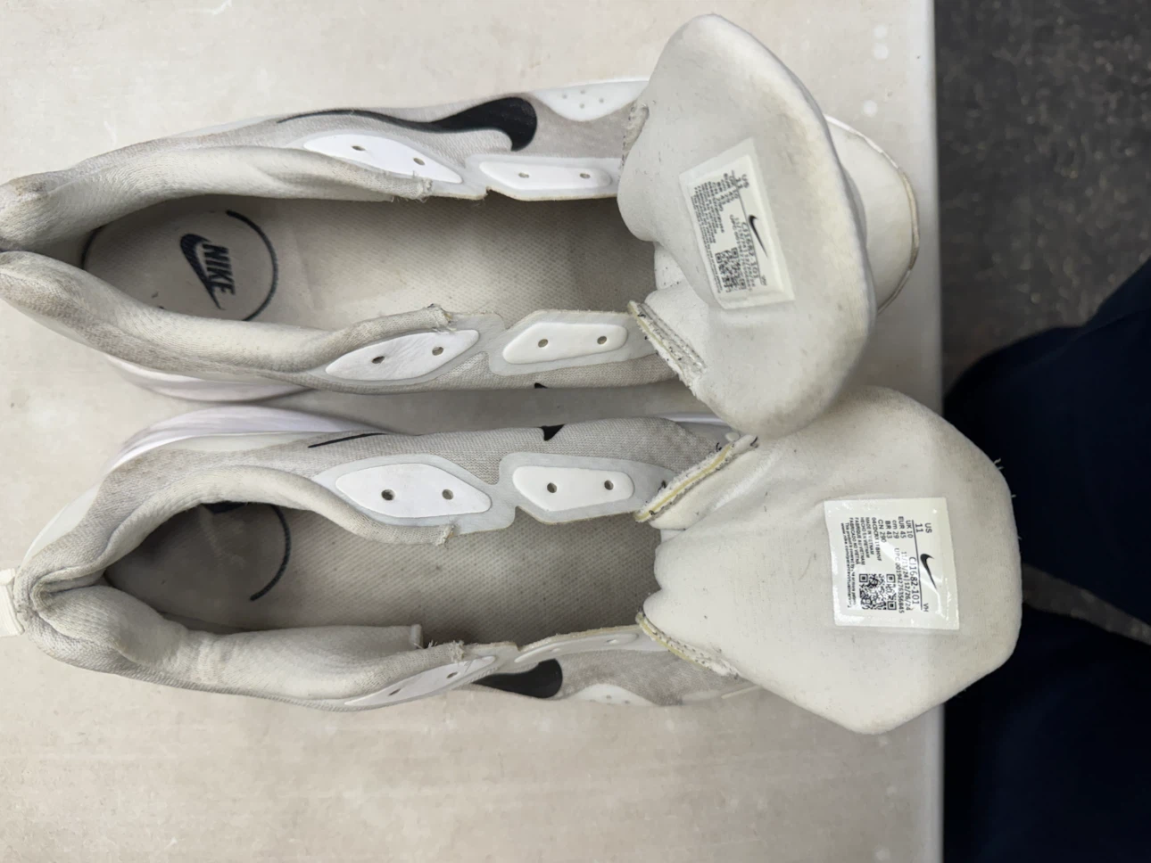 Nike Athletic Shoes Size 11 - photo 3