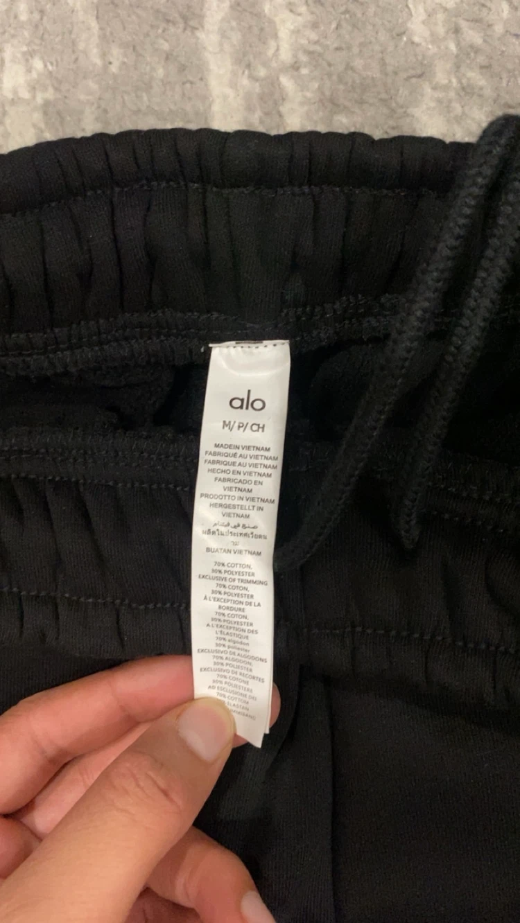 Alo Yoga Black Sweatpants M/P CH - photo 3