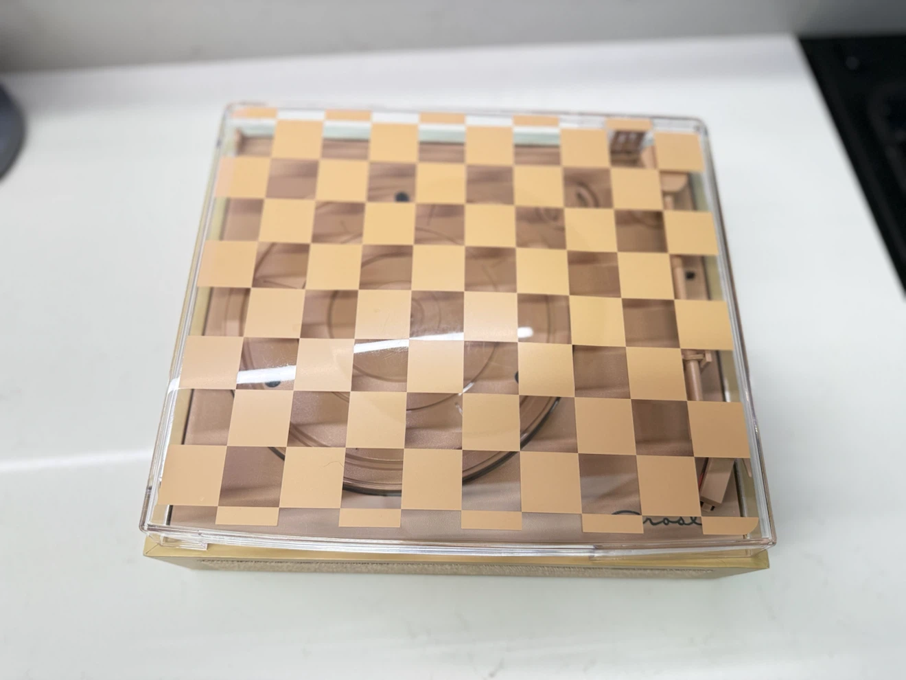 Crosley UO Exclusive Checkered Ryder Turntable - photo 4