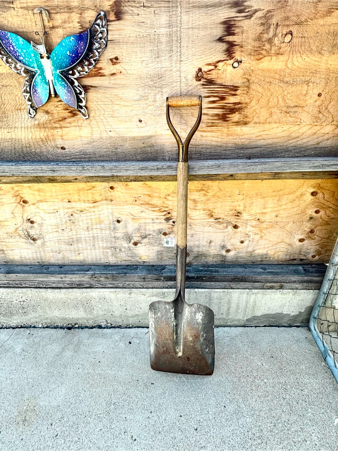Vintage Heavy Duty Heat Treated Spade Shovel Tool