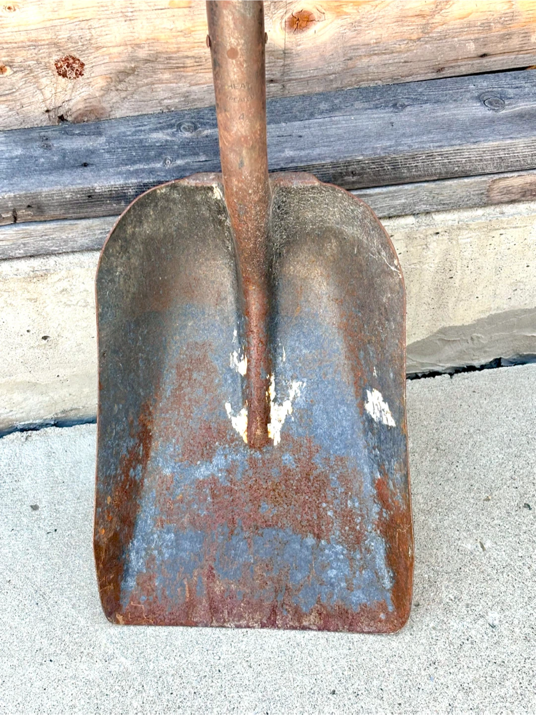 Vintage Heavy Duty Heat Treated Spade Shovel Tool - photo 3