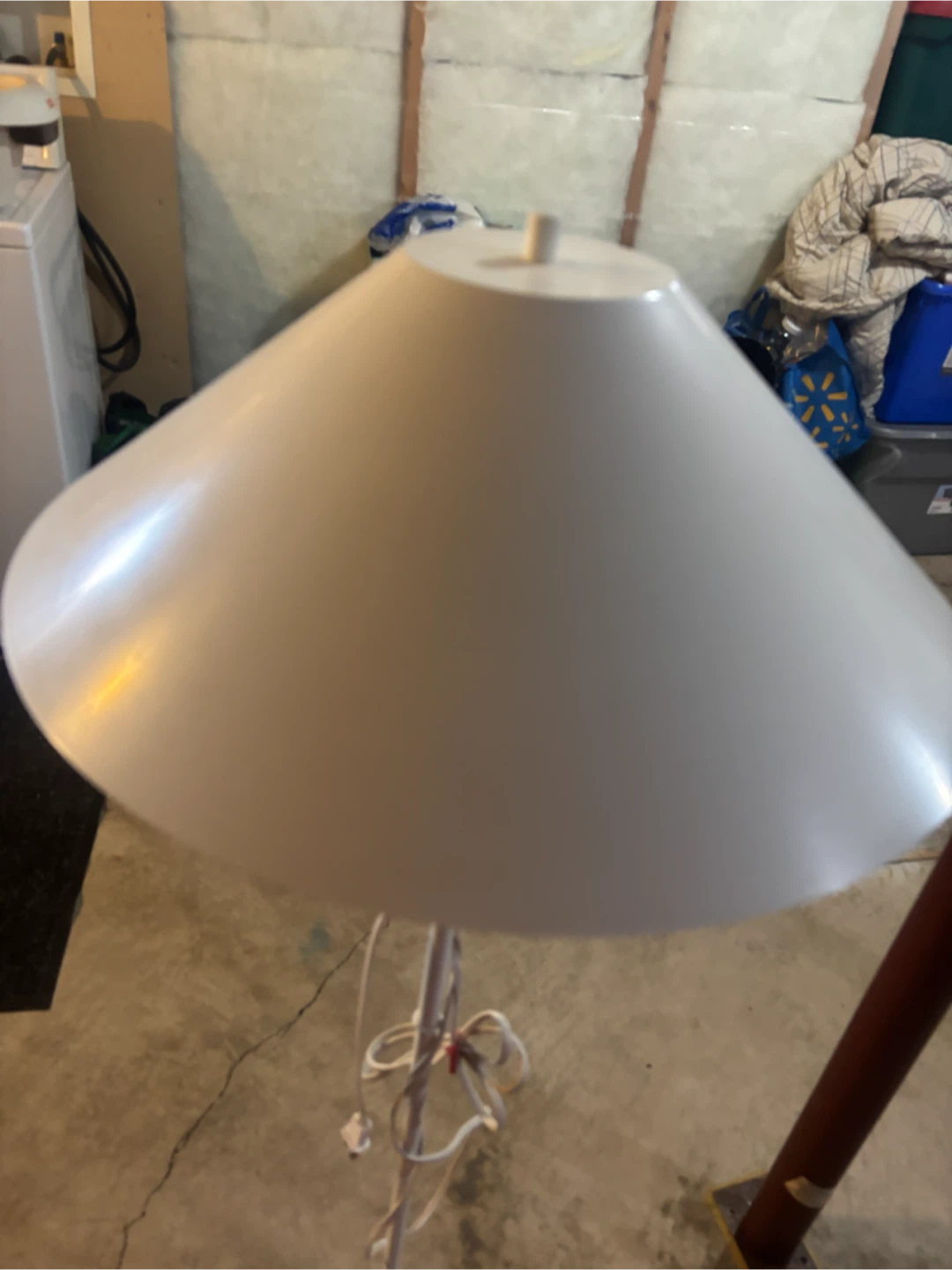 White Floor Lamp - photo 2