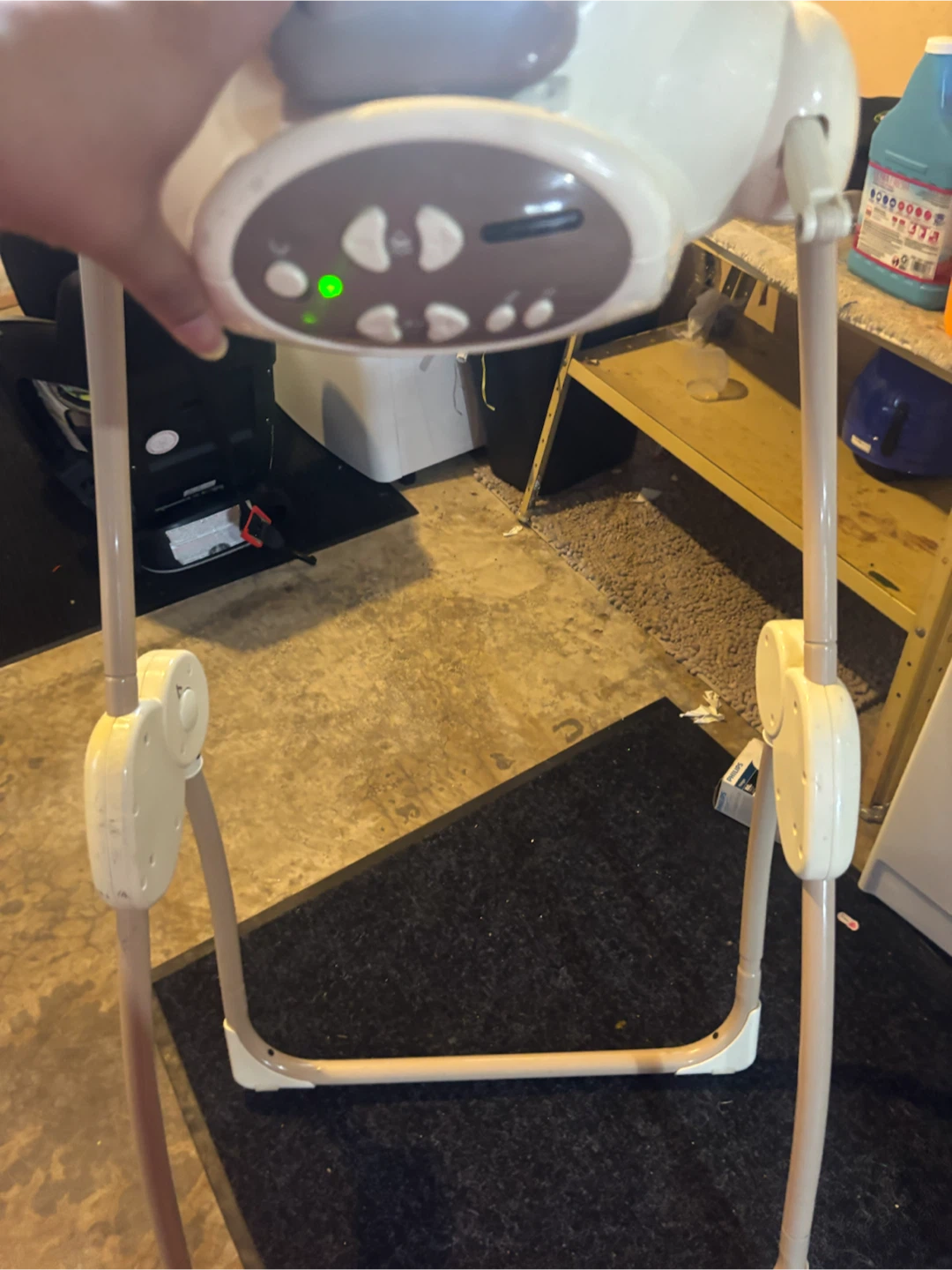 Fisher-Price Baby Swing - photo 3