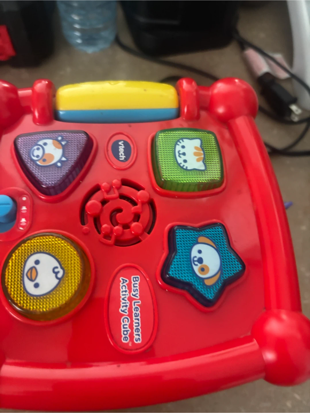 VTech Busy Learners Activity Cube - photo 2
