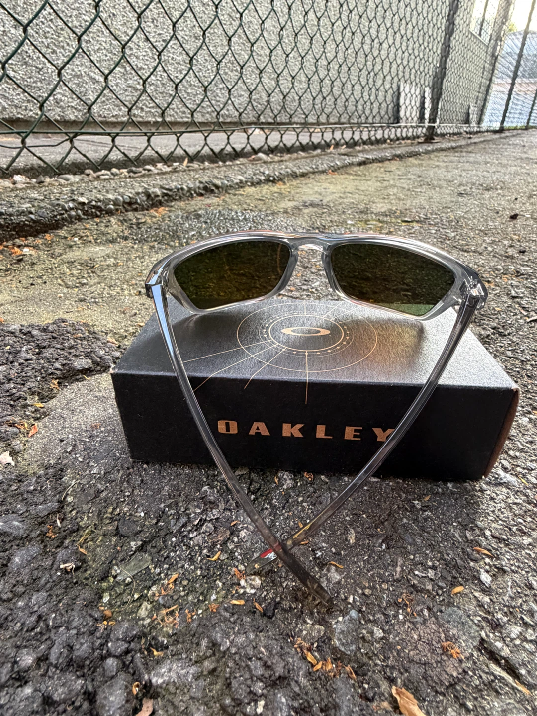 Oakley sunglasses. Prizm lens. Brand New - photo 3