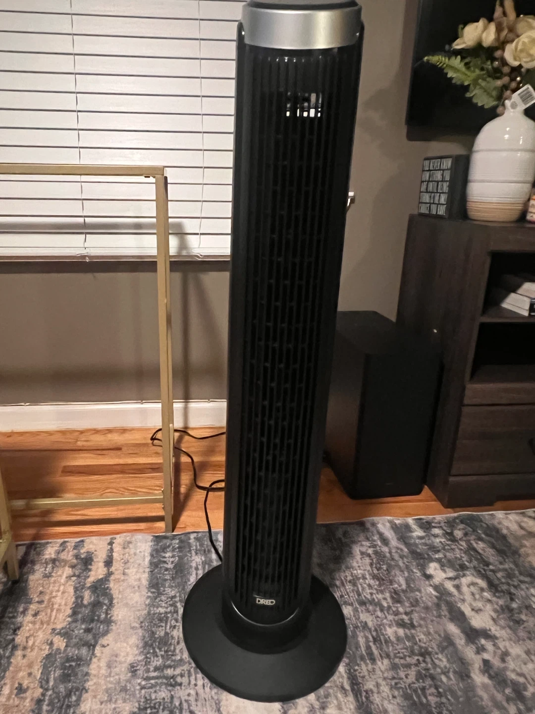 Dr. J 30" Tower Fan - photo 2
