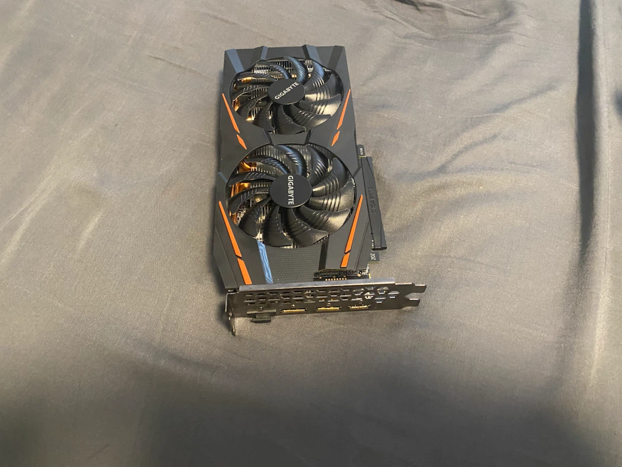 GIGABYTE AMD Radeon RX570 GPU (4GB) - photo 3
