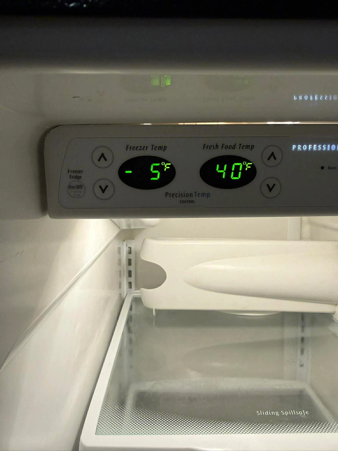36” Frigidaire Professional Side-by-Side Refrigerator – Clean - photo 4