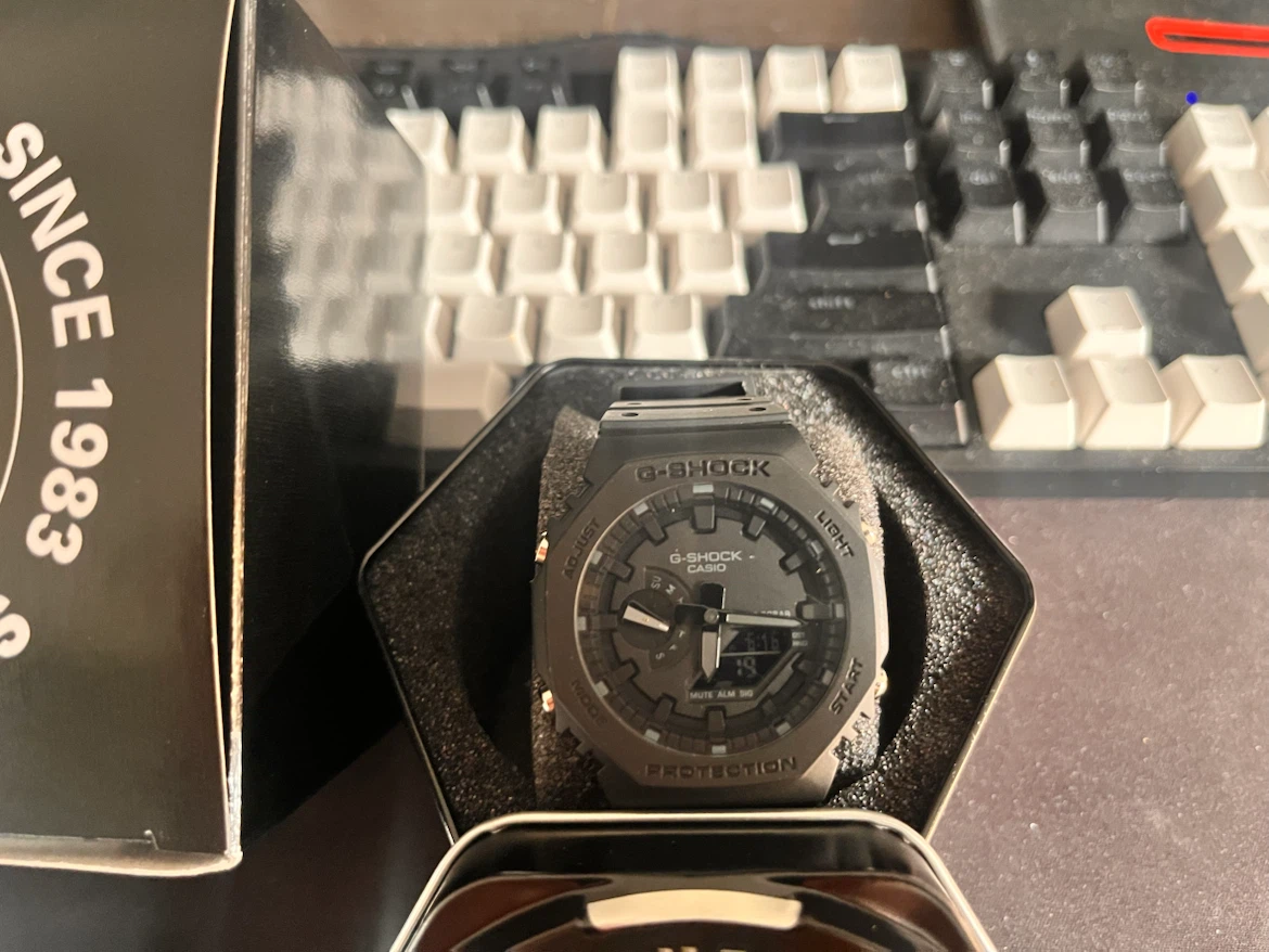 Casio G-Shock Watch - photo 2