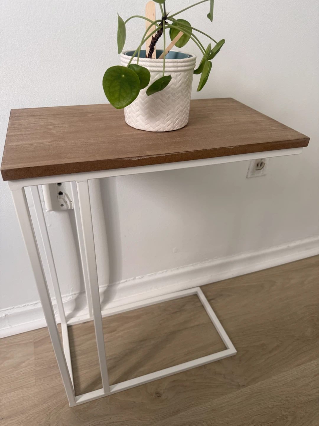 Wooden Top C-Table