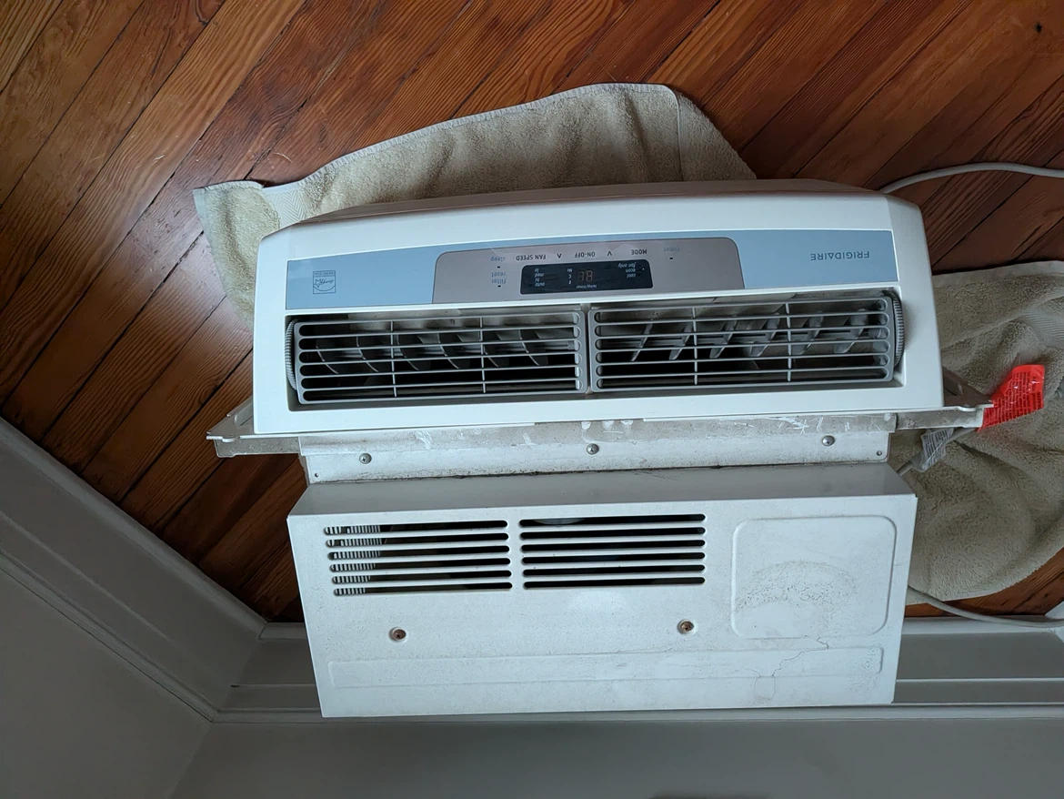 8,000 BTU Frigidaire Window AC