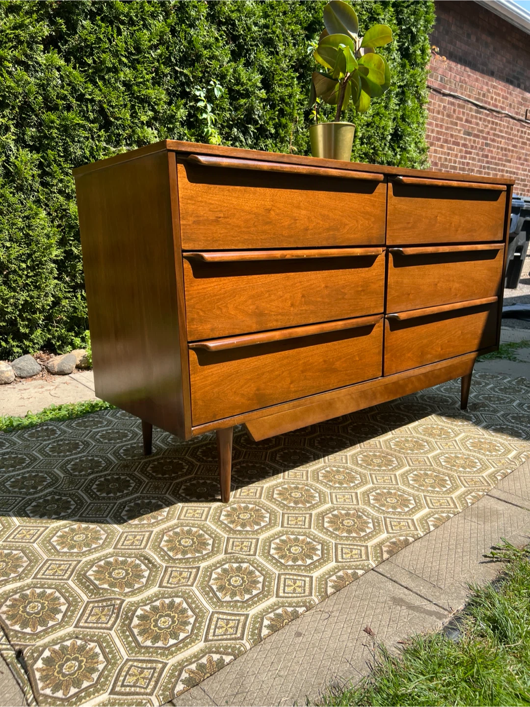 MCM Walnut Dresser by Vic Art - photo 3