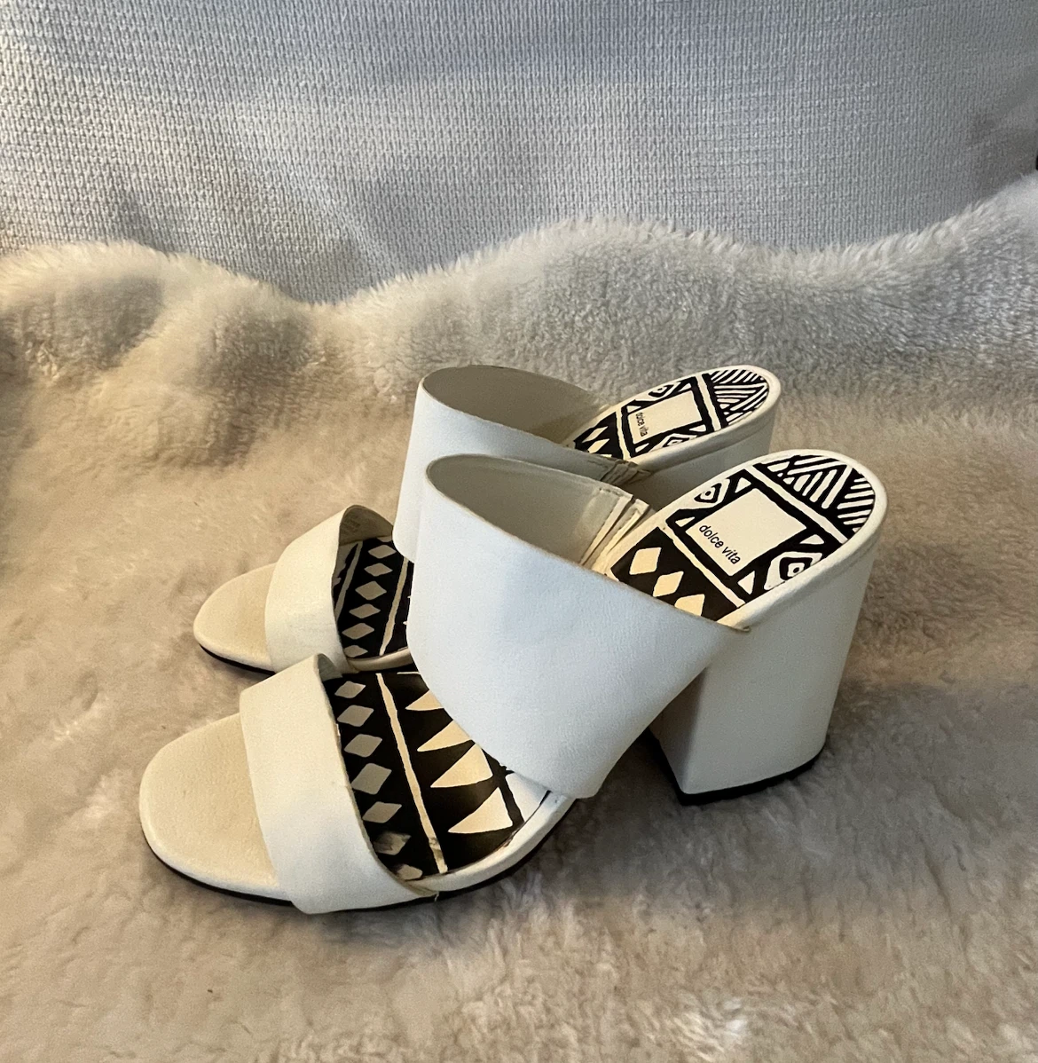 Dolce Vita White Leather Block Heels Size 7.5