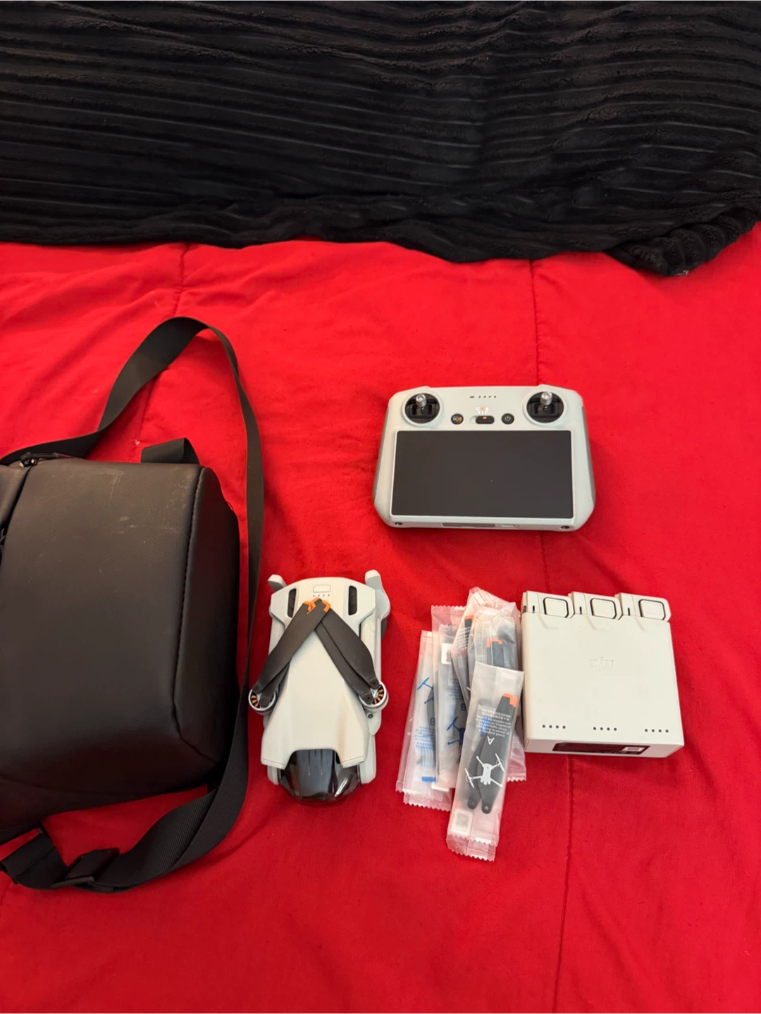 DJI Mini 3 Fly More Combo (DJI RC) - photo 2