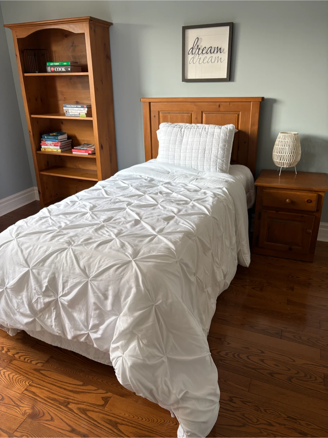 Solid Pine Bedroom Set - new twin mattress included
