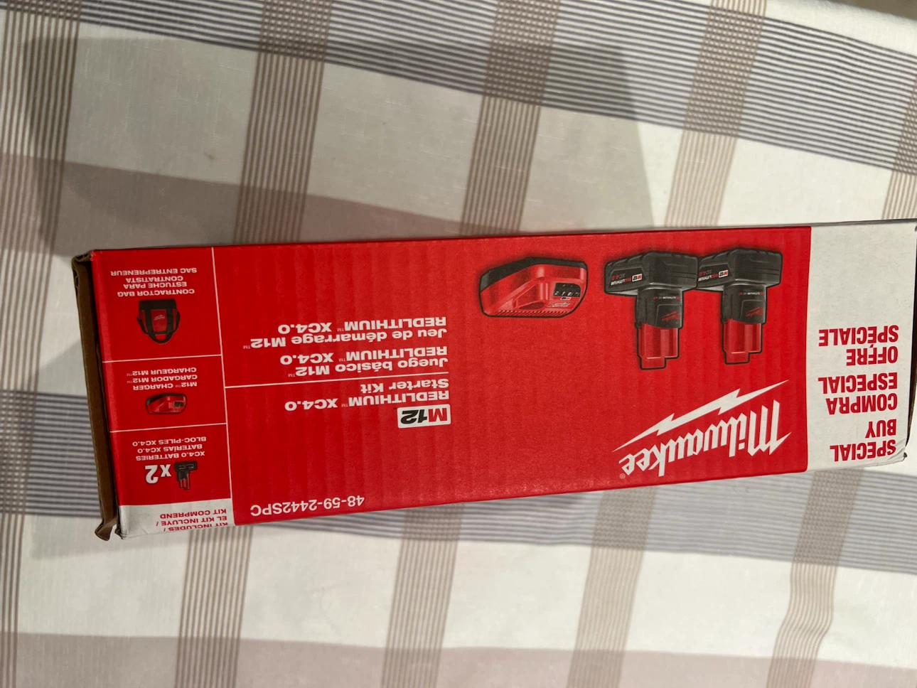 Milwaukee M12 battery kit - photo 2