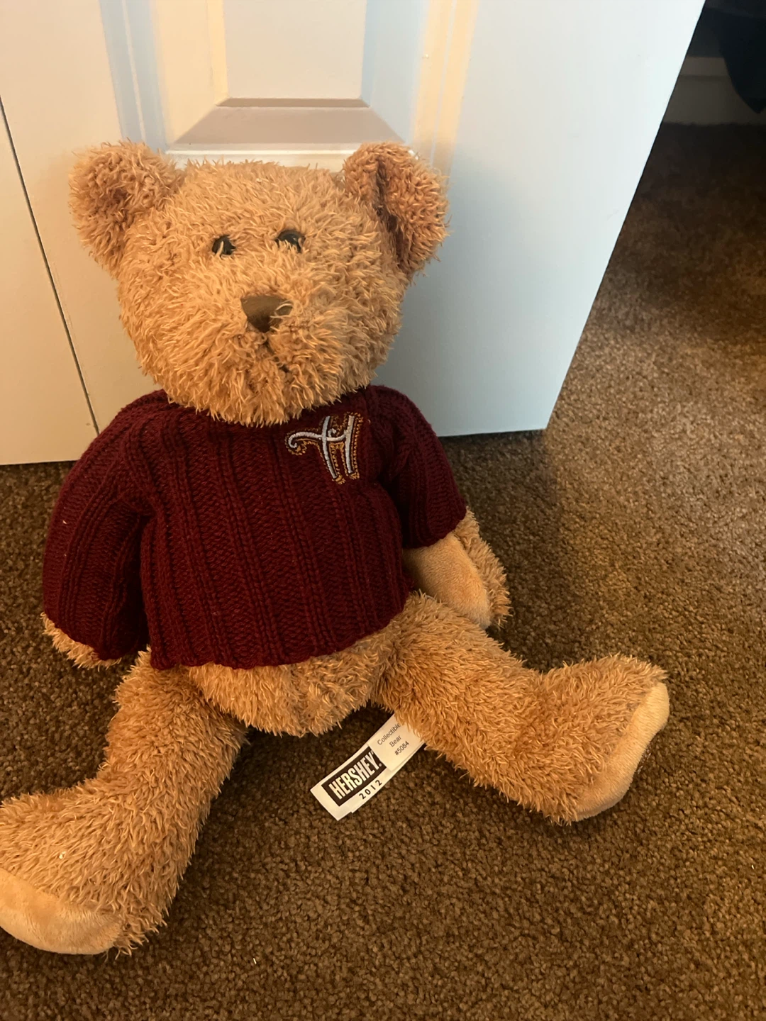 Hershey's Teddy Bear with Sweater 2012