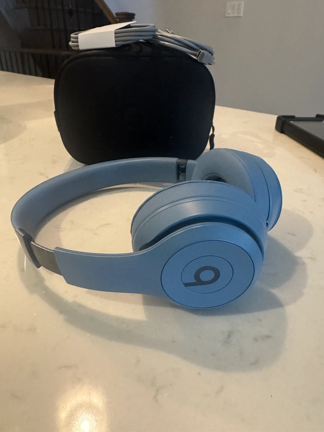 Beats Solo3 Wireless On-Ear Headphones - Blue