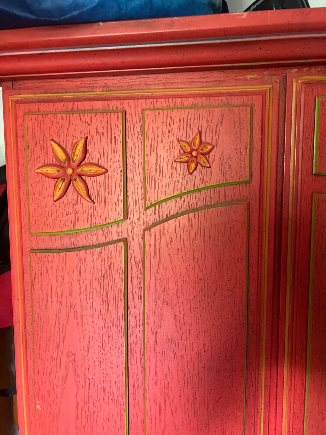 Red Armoire with Star Details - photo 3