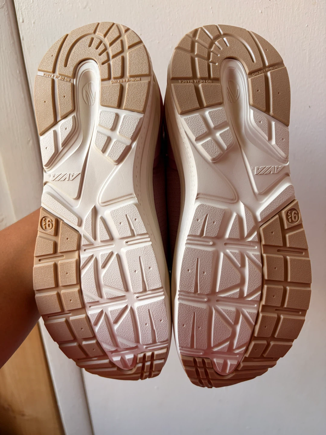 New Avia women’s shoes size 9.5 - photo 5