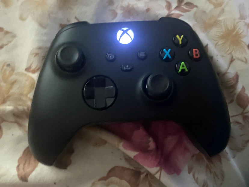 Xbox Series X Console - photo 2