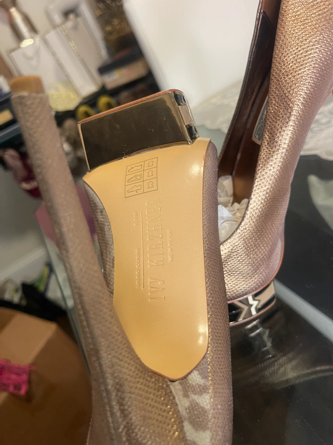 IVY KIRZHNER Women's Gold Snake Print Platform Heels - photo 3
