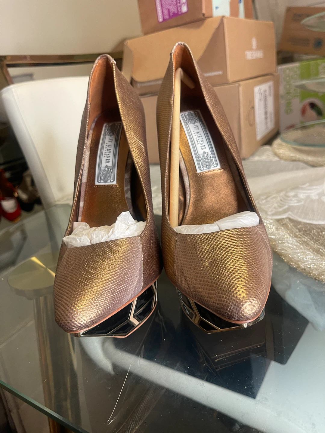 IVY KIRZHNER Women's Gold Snake Print Platform Heels - photo 5