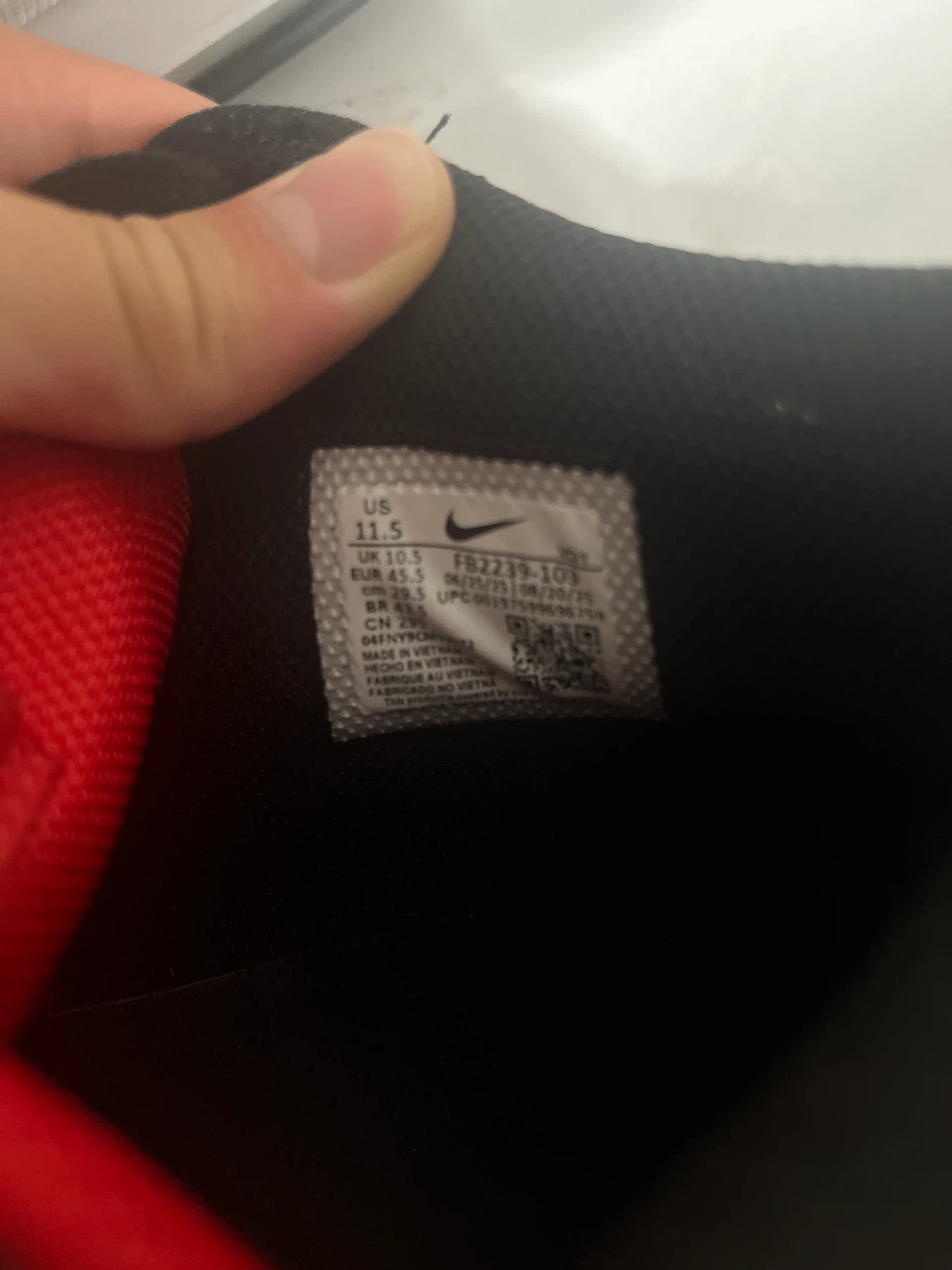Nike basketball lebron witness - photo 3