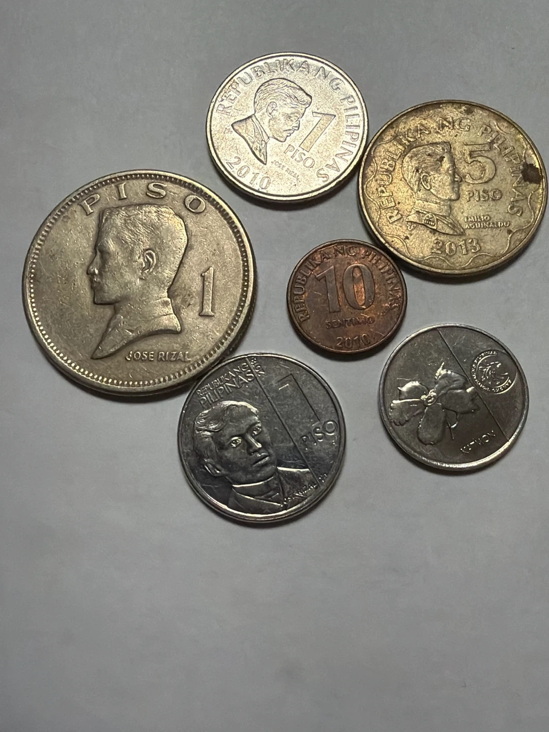 Philippine Pesos Coins - 1, 5, 10, 25 Sentimo
