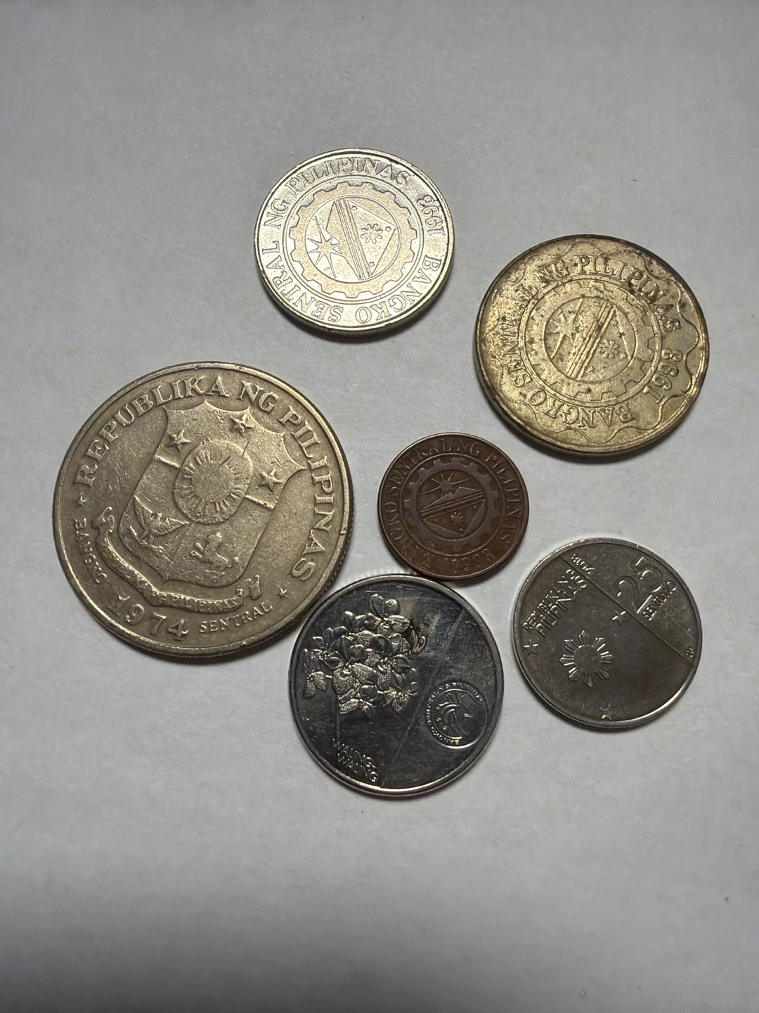 Philippine Pesos Coins - 1, 5, 10, 25 Sentimo - photo 2