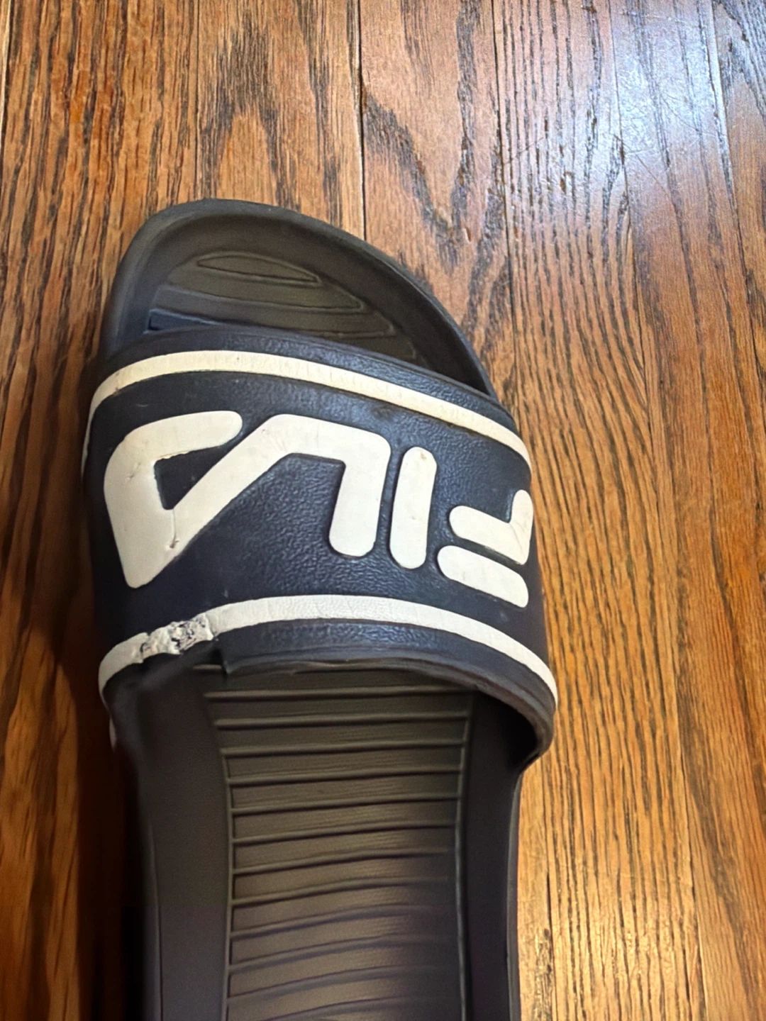 Fila Kids Slides - size 4 - photo 2