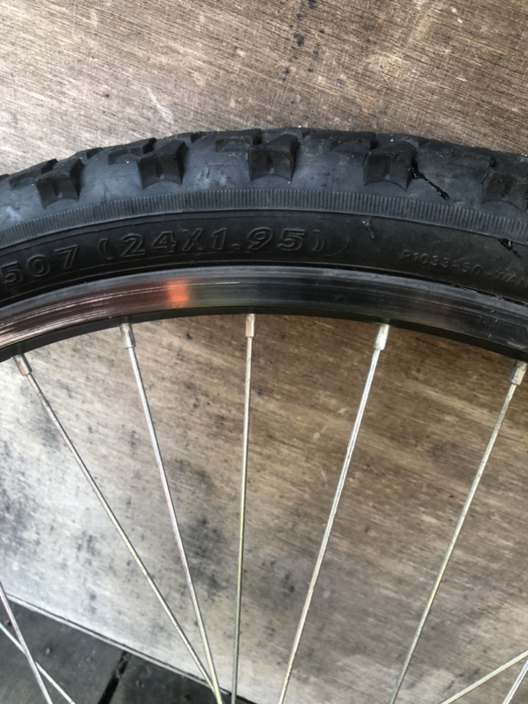 24-inch Bicycle Wheels (15$ each) - photo 3