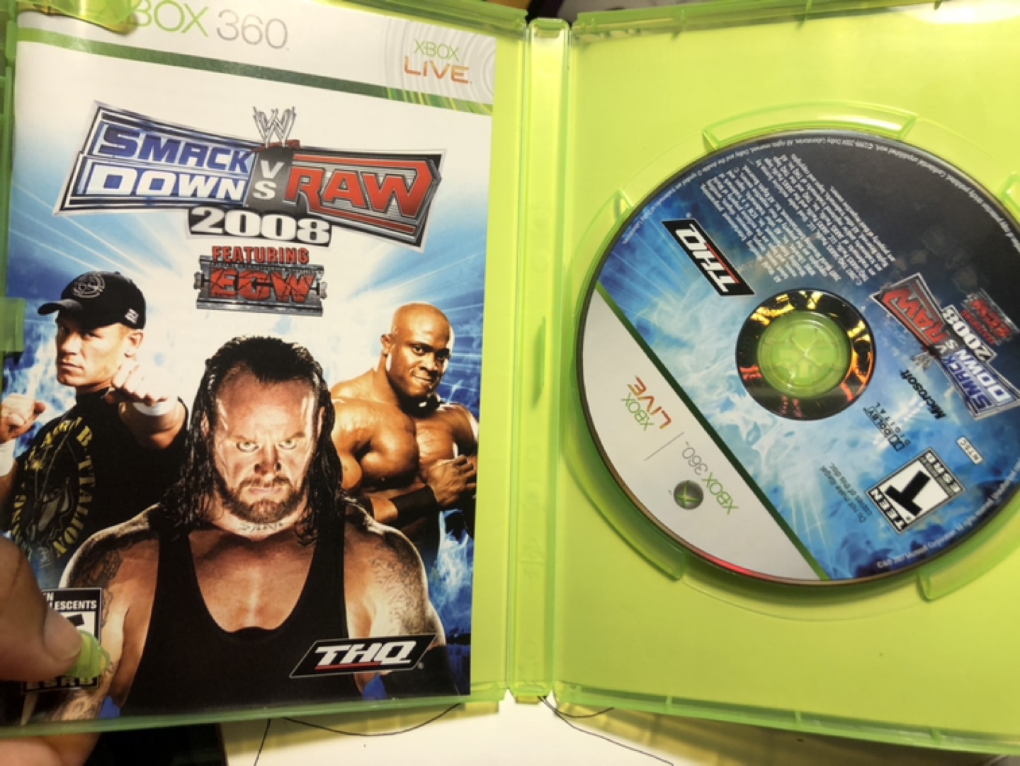 Xbox 360 WWE SmackDown vs. Raw 2008 - photo 3