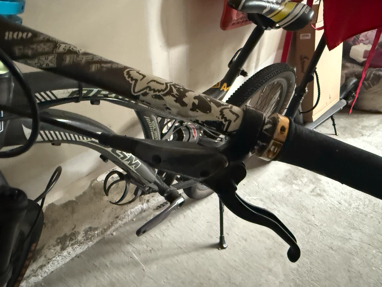 Mountain bike - photo 2