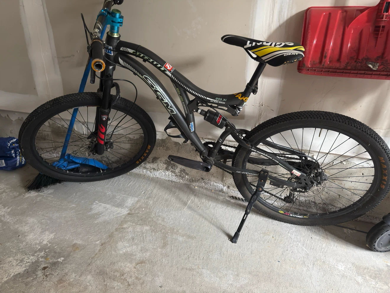 Mountain bike - photo 3