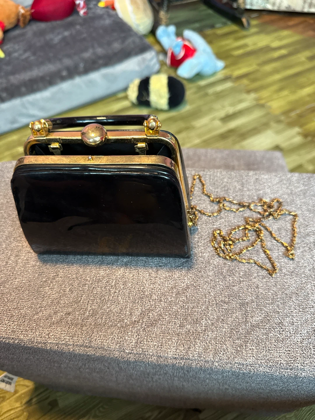 Vintage Black Patent Kiss Lock Handbag with Gold Chain