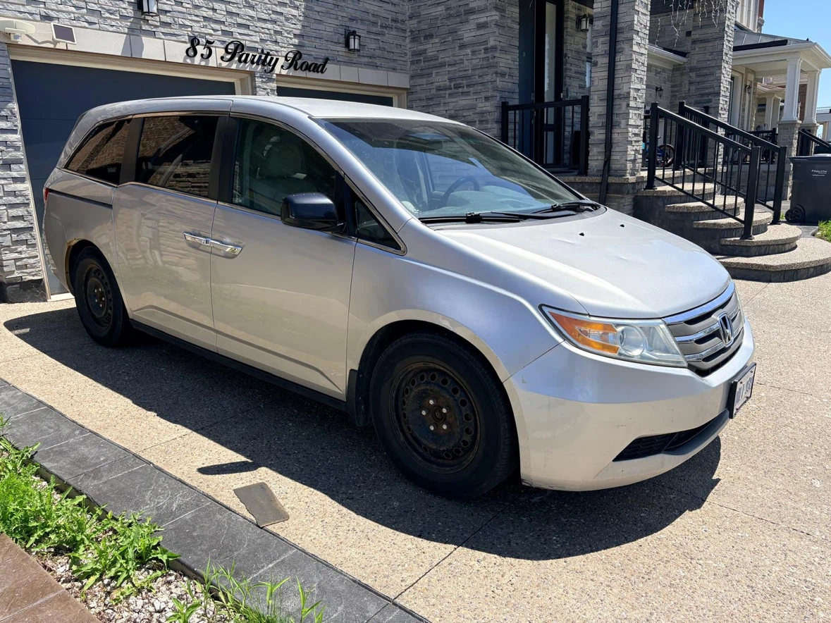 Honda Odyssey Minivan - photo 5